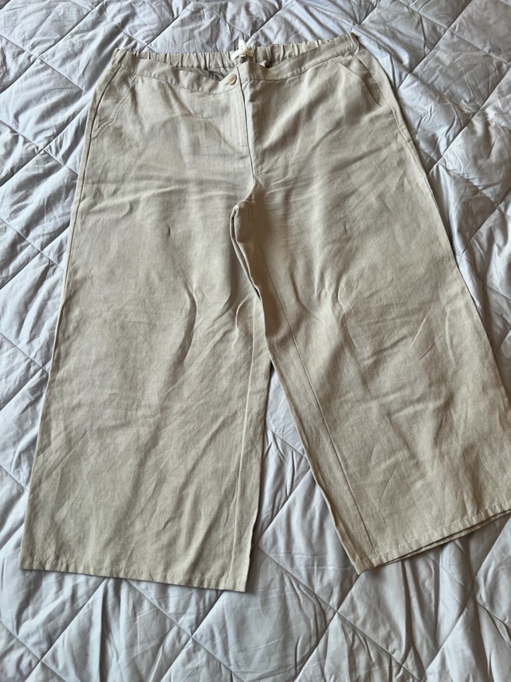 Eileen Fisher Women’s Beige Capri Linen/Tencel Blend Pants